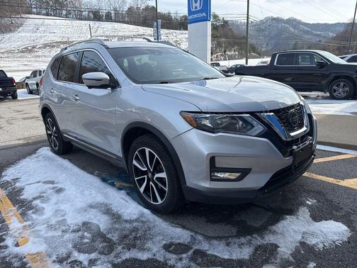 2020 Nissan Rogue SL
