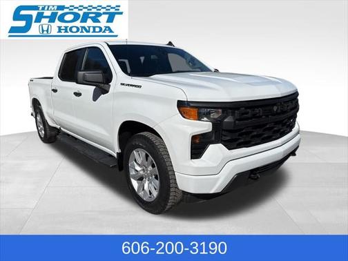 2022 Chevrolet Silverado 1500 Custom