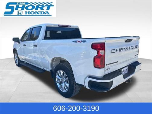 2022 Chevrolet Silverado 1500 Custom