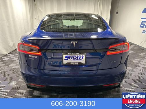 2021 Tesla Model S Plaid