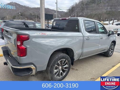 2024 Chevrolet Silverado 1500 LT