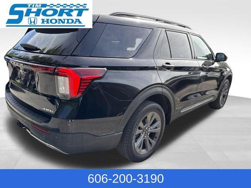Agate Black Metallic 2025 Ford Explorer Active