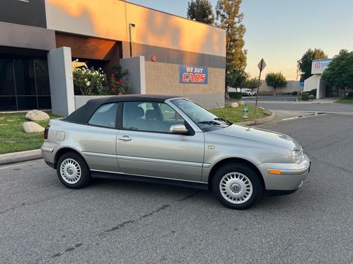 2000 Volkswagen Cabrio GL