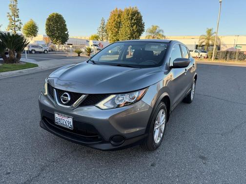 2017 Nissan Rogue Sport SL