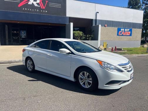 2014 Hyundai SONATA GLS