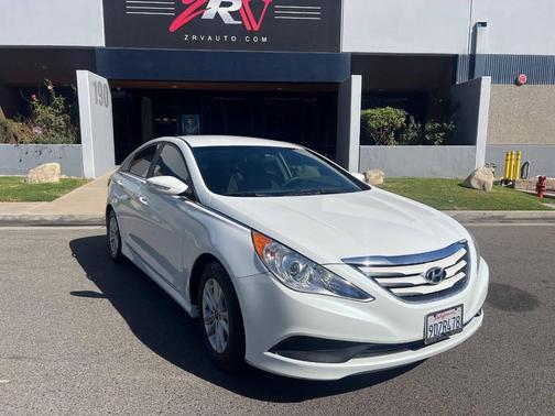 2014 Hyundai SONATA GLS