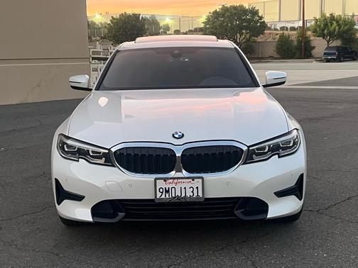 2019 BMW 330 330i 4dr Sedan