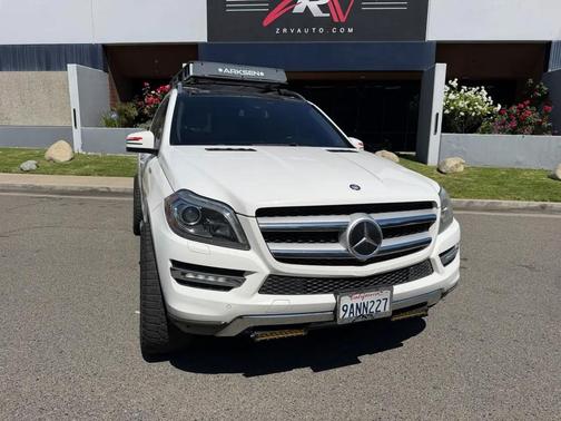 White 2015 Mercedes-Benz GL-Class 4MATIC