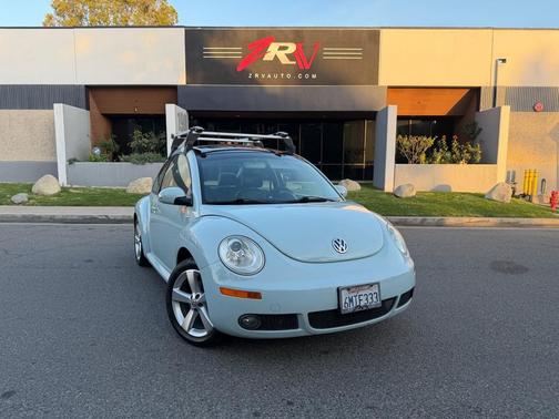 2010 Volkswagen New Beetle 2.5L