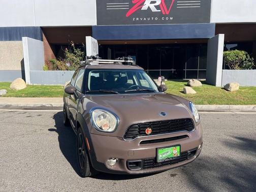 2012 MINI Cooper S Countryman Base