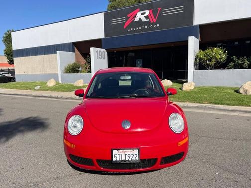 2006 Volkswagen New Beetle 2.5