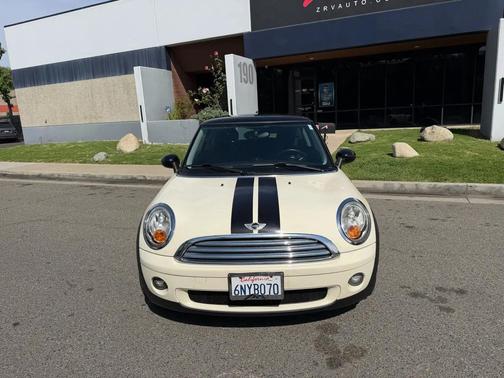 2010 MINI Cooper Base