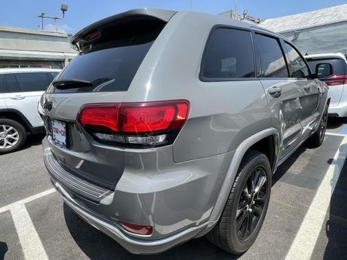 2019 Jeep Grand Cherokee Altitude