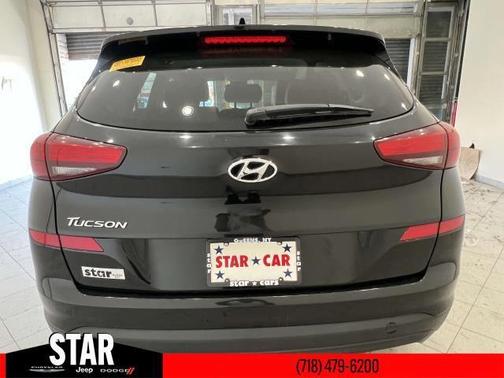 2021 Hyundai TUCSON SE