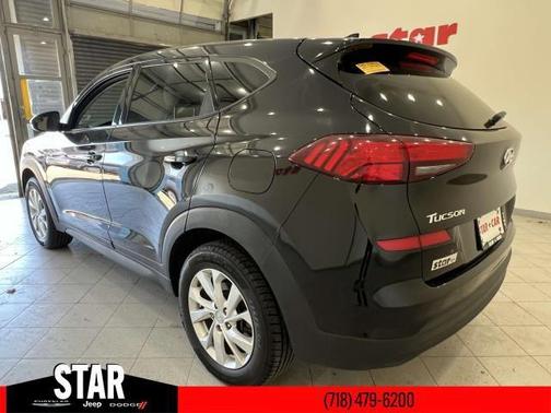 2021 Hyundai TUCSON SE