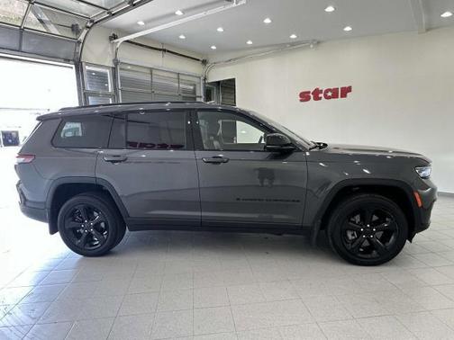 2024 Jeep Grand Cherokee L Laredo