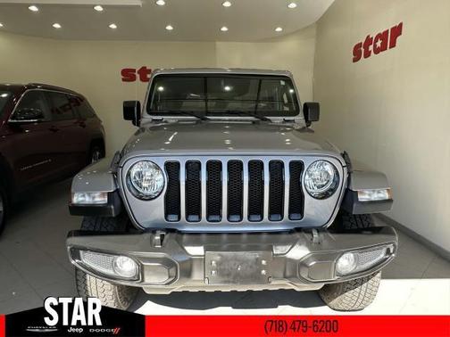 2021 Jeep Wrangler Unlimited Sahara Altitude