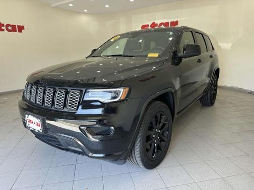 2022 Jeep Grand Cherokee WK Laredo