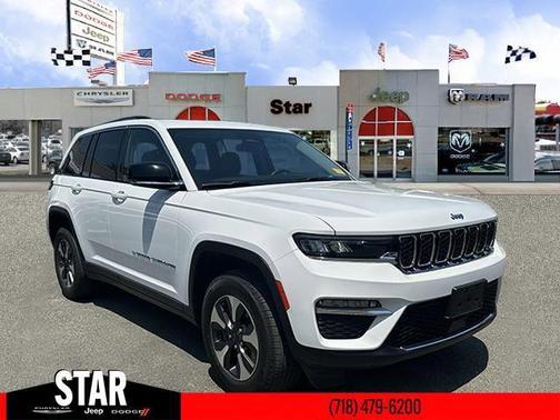 2022 Jeep Grand Cherokee 4xe Base