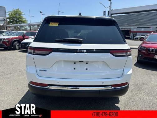 2022 Jeep Grand Cherokee 4xe Base