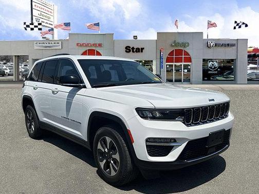 2022 Jeep Grand Cherokee 4xe Base