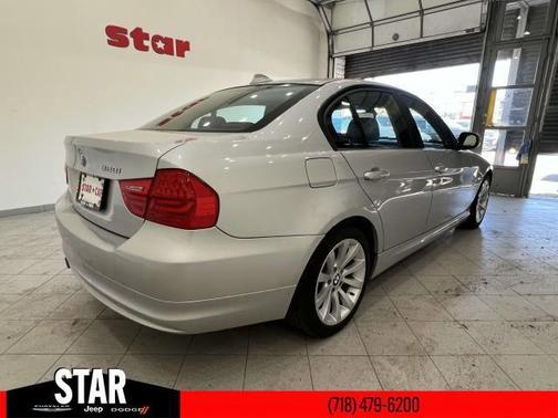 2011 BMW 328 i xDrive
