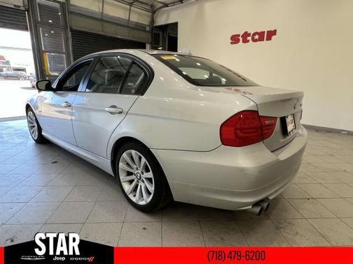 2011 BMW 328 i xDrive