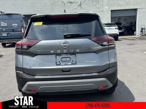 2022 Nissan Rogue SV
