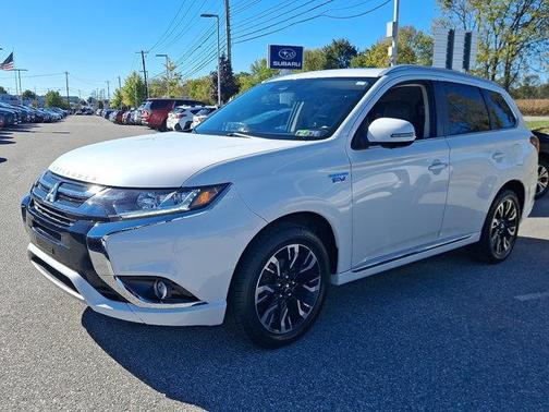 2018 Mitsubishi Outlander PHEV GT