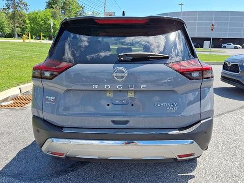 2022 Nissan Rogue Platinum