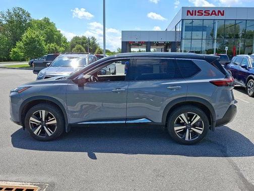 2022 Nissan Rogue Platinum