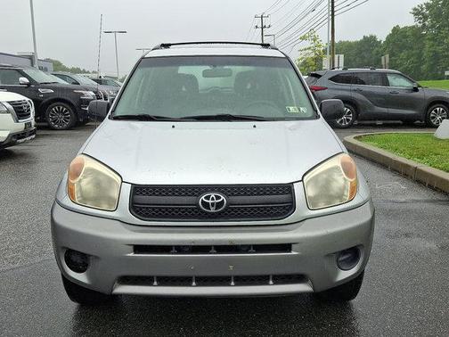 2004 Toyota RAV4 Base