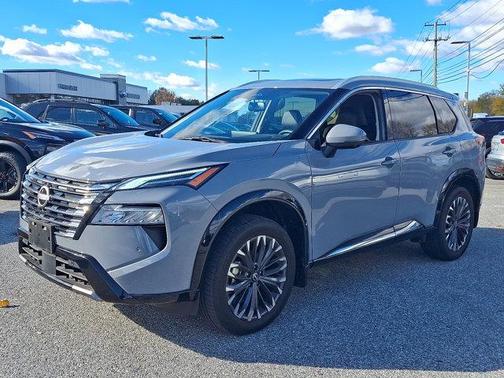 2024 Nissan Rogue Platinum