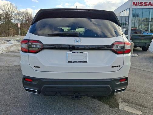 2025 Honda Pilot Sport