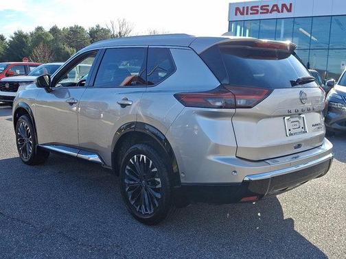 2024 Nissan Rogue Platinum