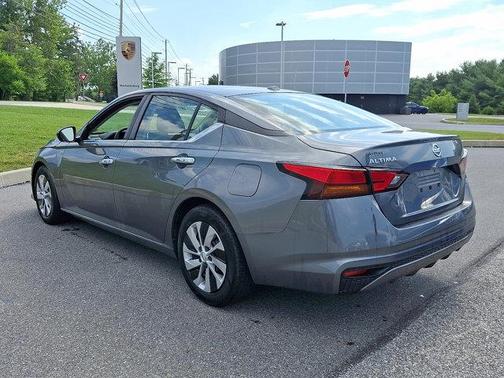 2020 Nissan Altima S FWD