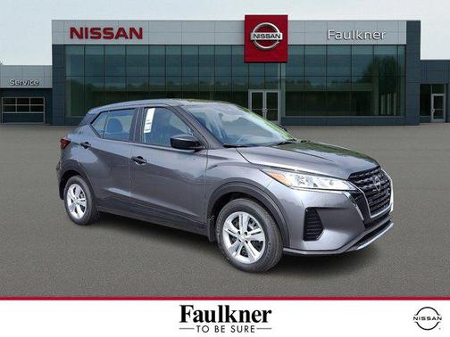 2025 Nissan Kicks S
