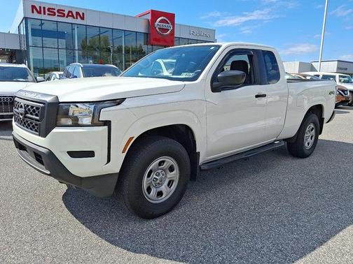2022 Nissan Frontier S
