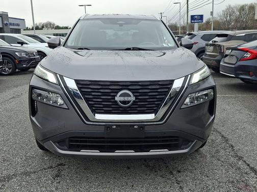 Gun Metallic 2023 Nissan Rogue SL