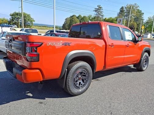 2025 Nissan Frontier PRO-4X