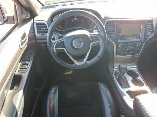 2017 Jeep Grand Cherokee Altitude