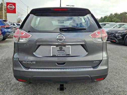 2015 Nissan Rogue S
