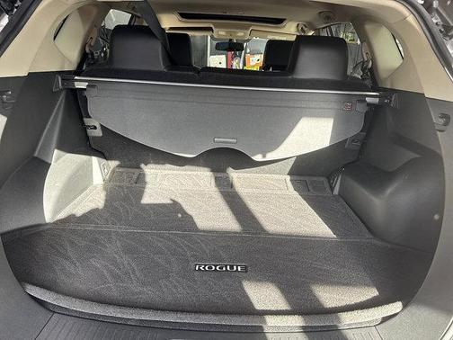 2013 Nissan Rogue SV w/SL Pkg