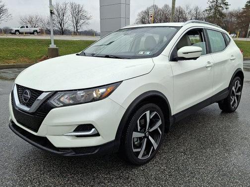 2022 Nissan Rogue Sport SL