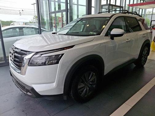 2025 Nissan Pathfinder SV 4WD