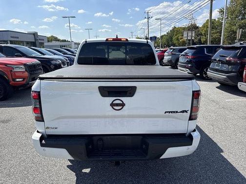 2024 Nissan Frontier PRO-4X