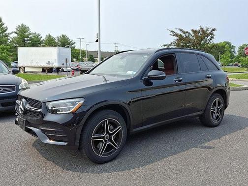 2021 Mercedes-Benz GLC 300 4MATIC
