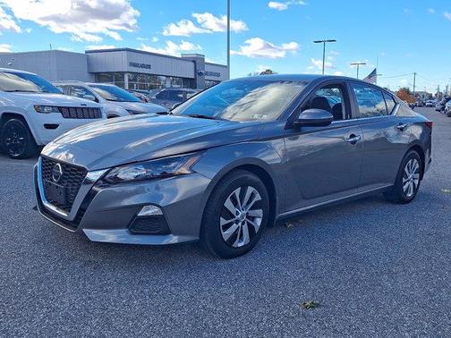 2022 Nissan Altima S FWD