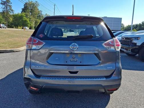2015 Nissan Rogue S