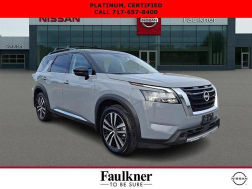 2025 Nissan Pathfinder Platinum 4WD